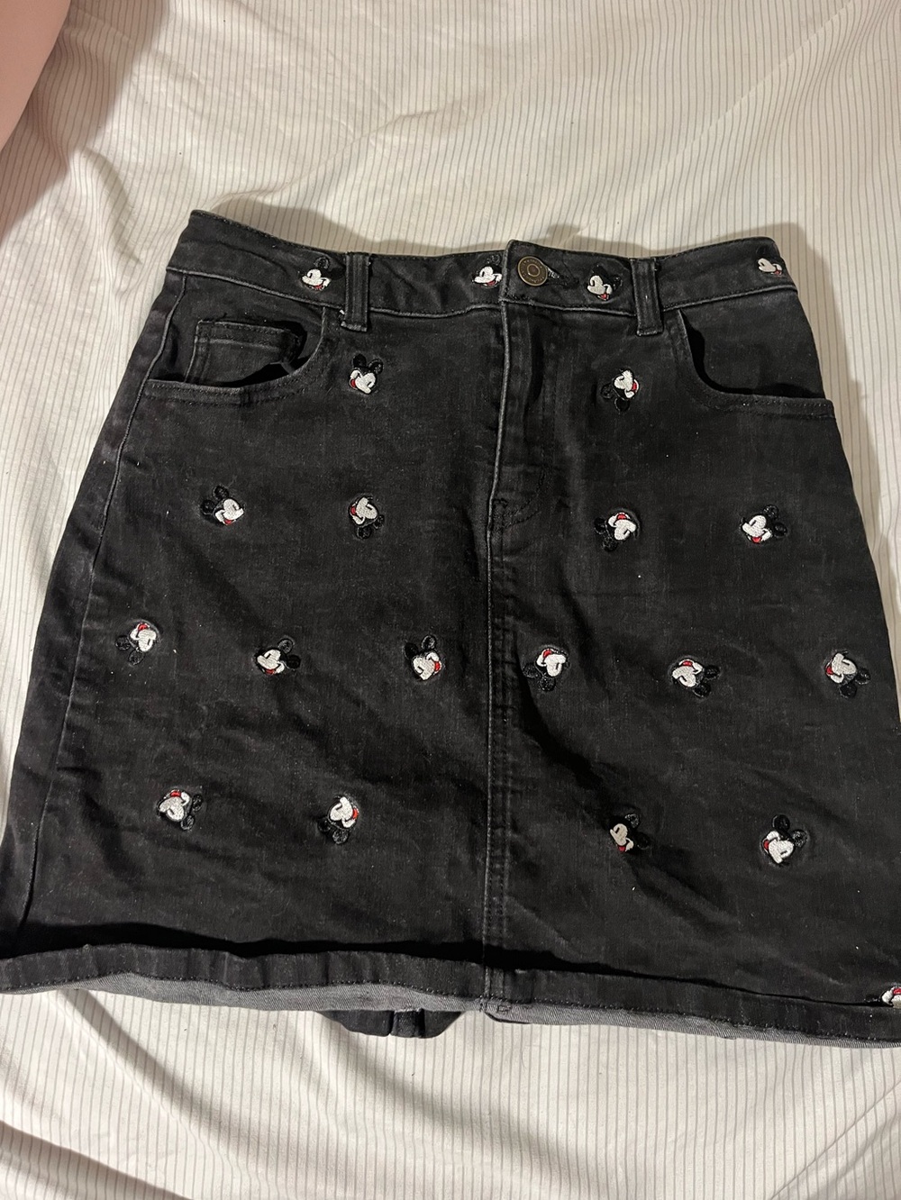 Disney Mickey embroidered skirt size 6